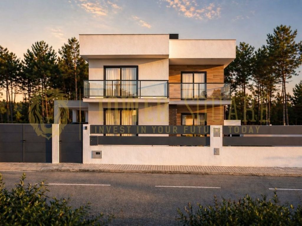 Luxury House for sale in Seixal, 550 000 €, Photo 1