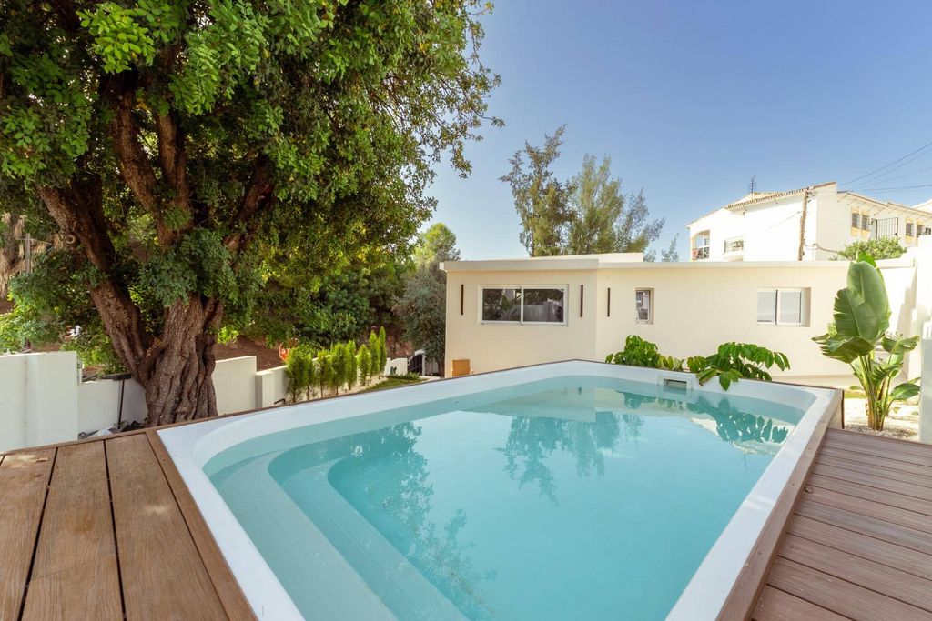 Maison de luxe à vendre à Fuengirola, 699 000 €, Photo 1