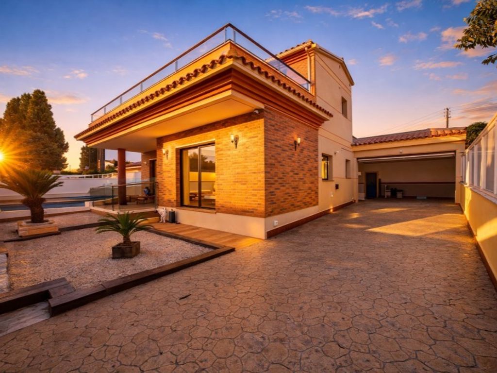 Maison de luxe à vendre à Calafell, 575 000 €, Photo 2