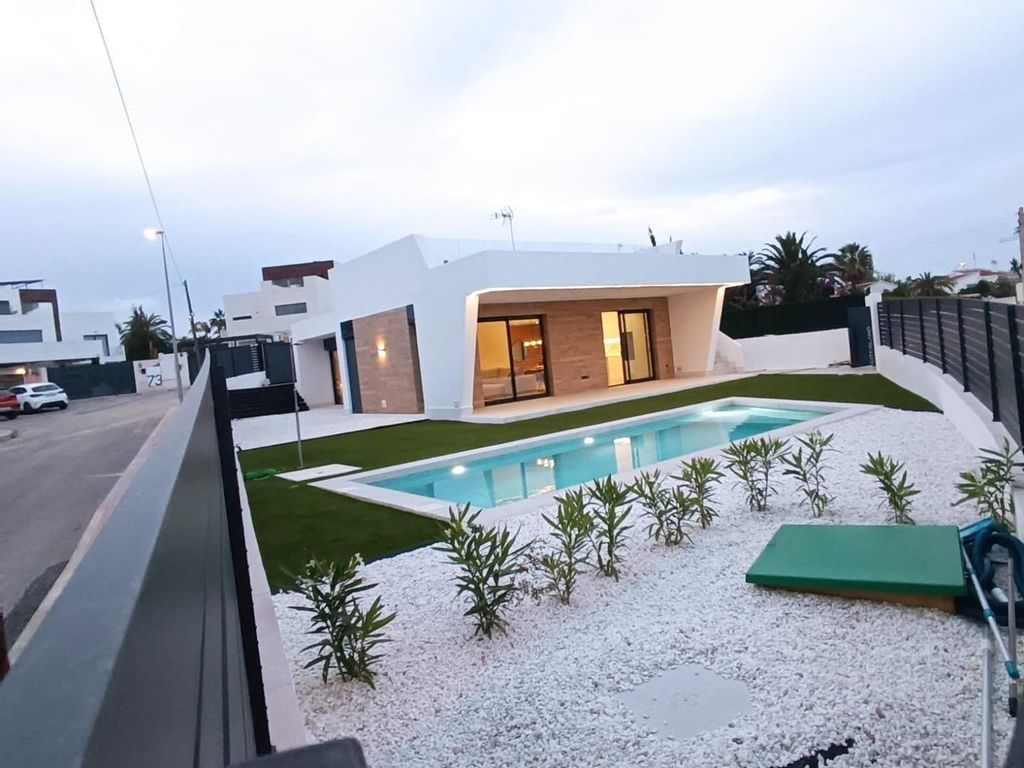 Maison de luxe à vendre à Ciudad Quesada, 690 000 €, Photo 2