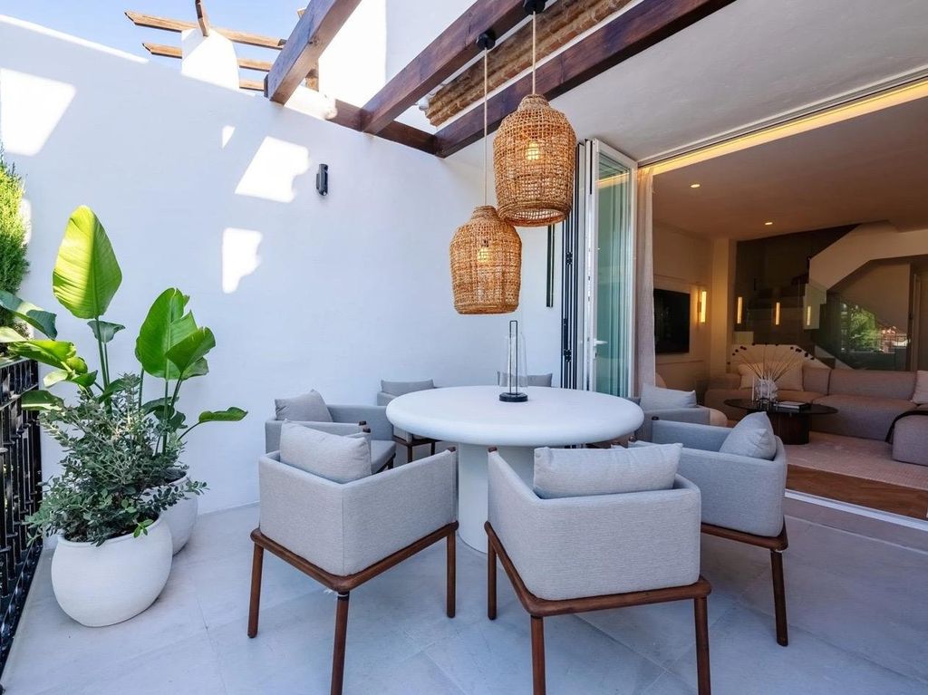 Luxury House for sale in Marbella, 2 345 000 €, Photo 4
