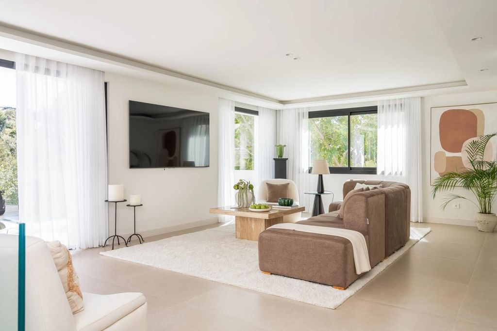Luxury House for sale in Marbella, 2 495 000 €, Photo 5