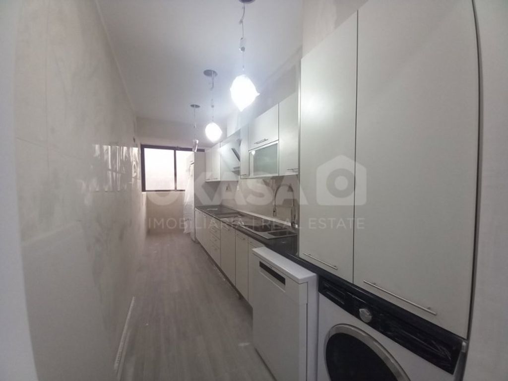 Luxury Apartment for sale in Almada, 465 000 €, Photo 6