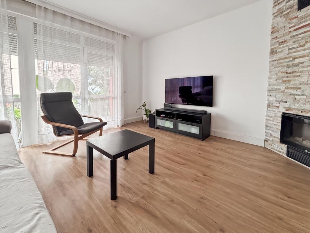 Maison de luxe à vendre à Collado Mediano, 510 000 €, Photo 2