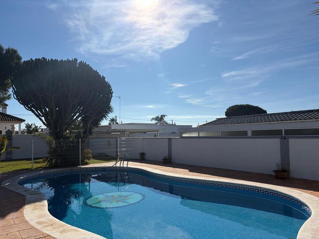 Maison de luxe à vendre à Sanlúcar de Barrameda, 600 000 €, Photo 2