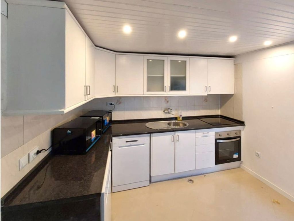 Luxury House for sale in Lisbon, 555 000 €, Photo 3