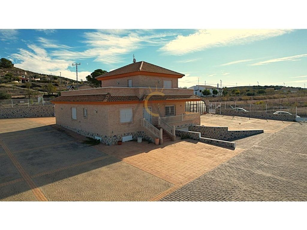 Maison de luxe à vendre à Pinoso, 589 000 €, Photo 3