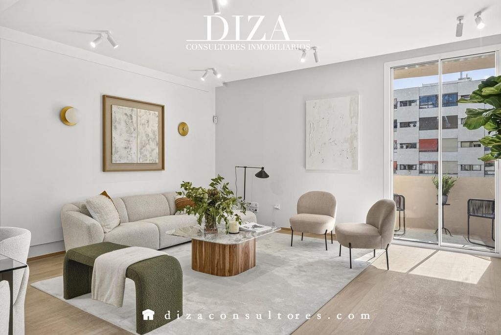 Luxury Apartment for sale in Madrid, 1 295 000 €, Photo 3