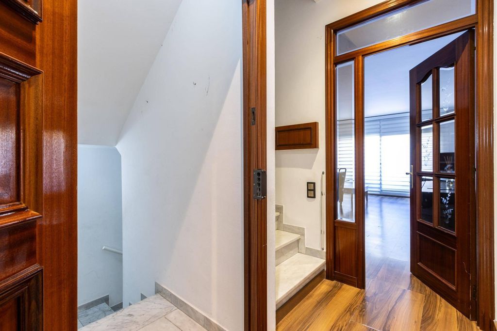 Maison de luxe à vendre à Sabadell, 555 000 €, Photo 3