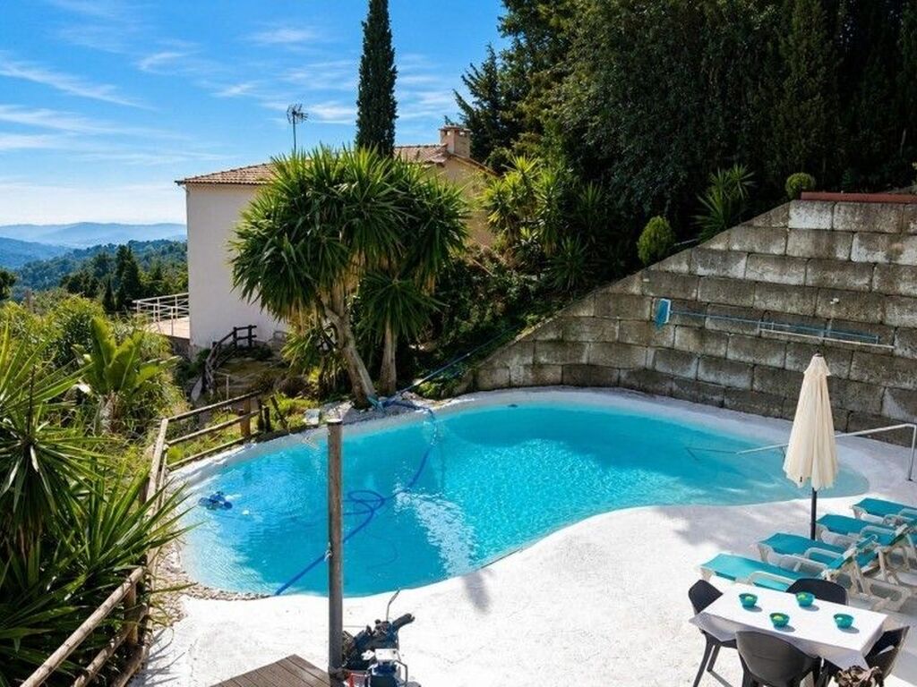 Maison de luxe à vendre à Barcelona, 750 000 €, Photo 3