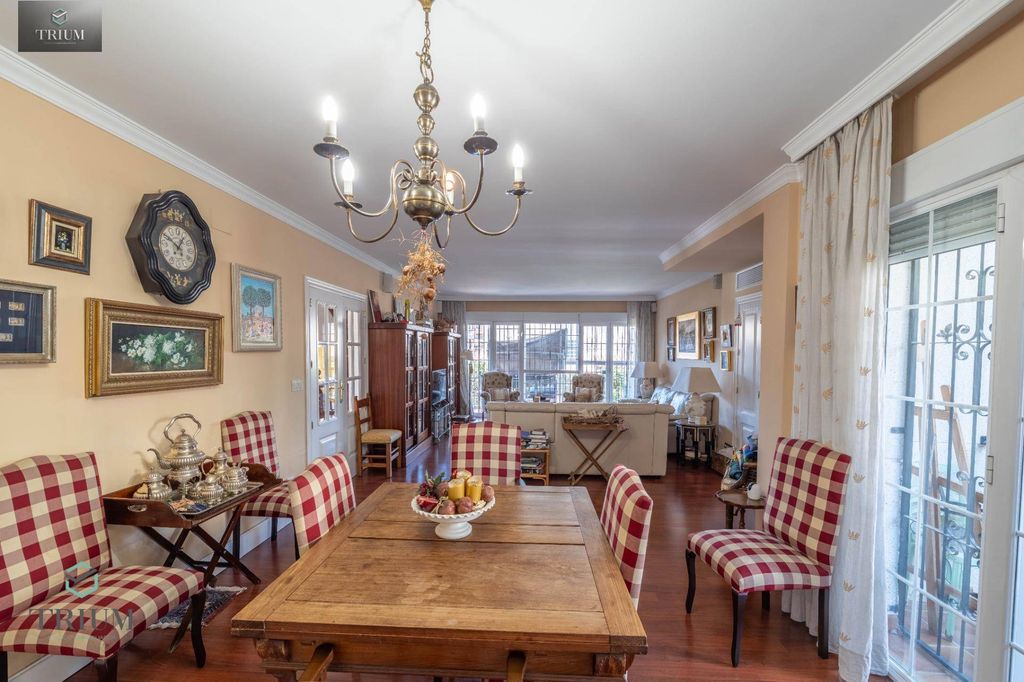 Maison de luxe à vendre à Huétor Vega, 510 000 €, Photo 4
