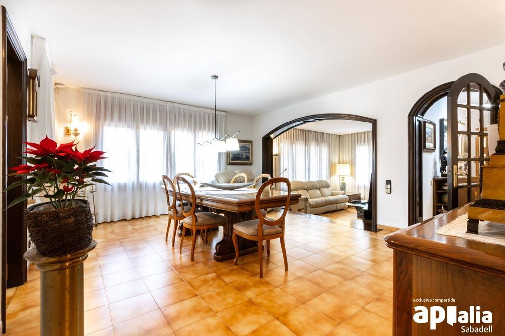 Luxury House for sale in Castellar Del Vallès, 690 000 €, Photo 5