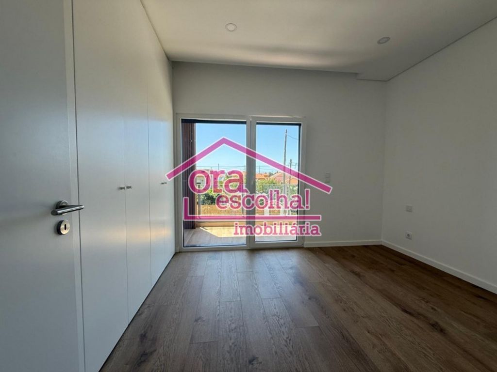 Luxury House for sale in Seixal, 425 000 €, Photo 6
