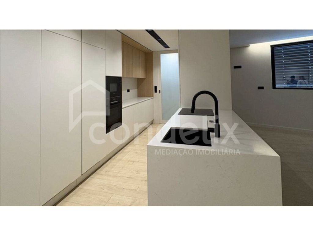 Luxury Apartment for sale in Gondomar, 558 000 €, Photo 6