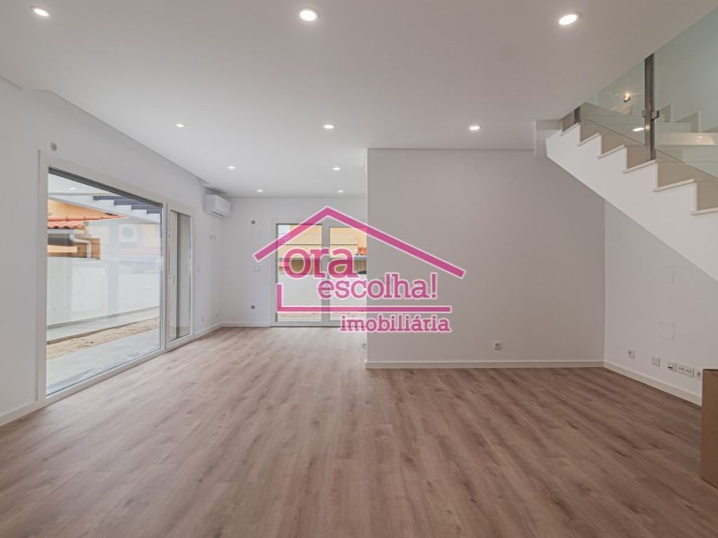 Luxury House for sale in Seixal, 425 000 €, Photo 7