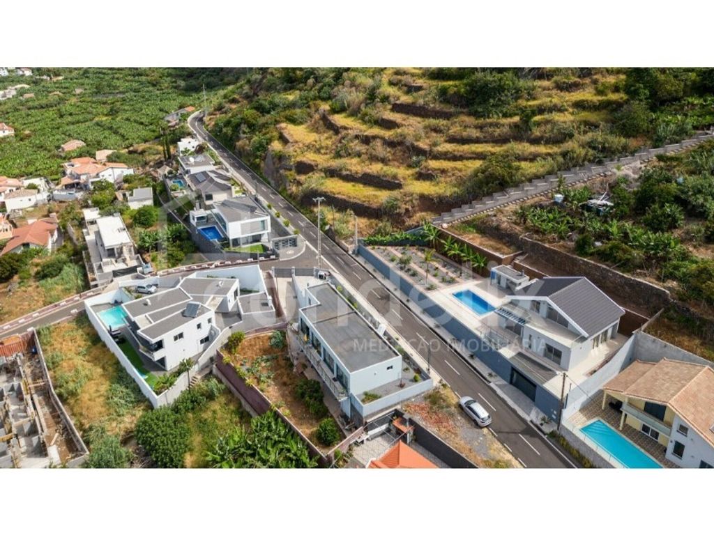 Luxury House for sale in Calheta, 1 195 000 €, Photo 7