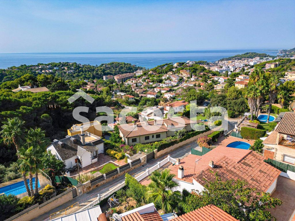 Maison de luxe à vendre à Lloret de Mar, 575 000 €, Photo 2