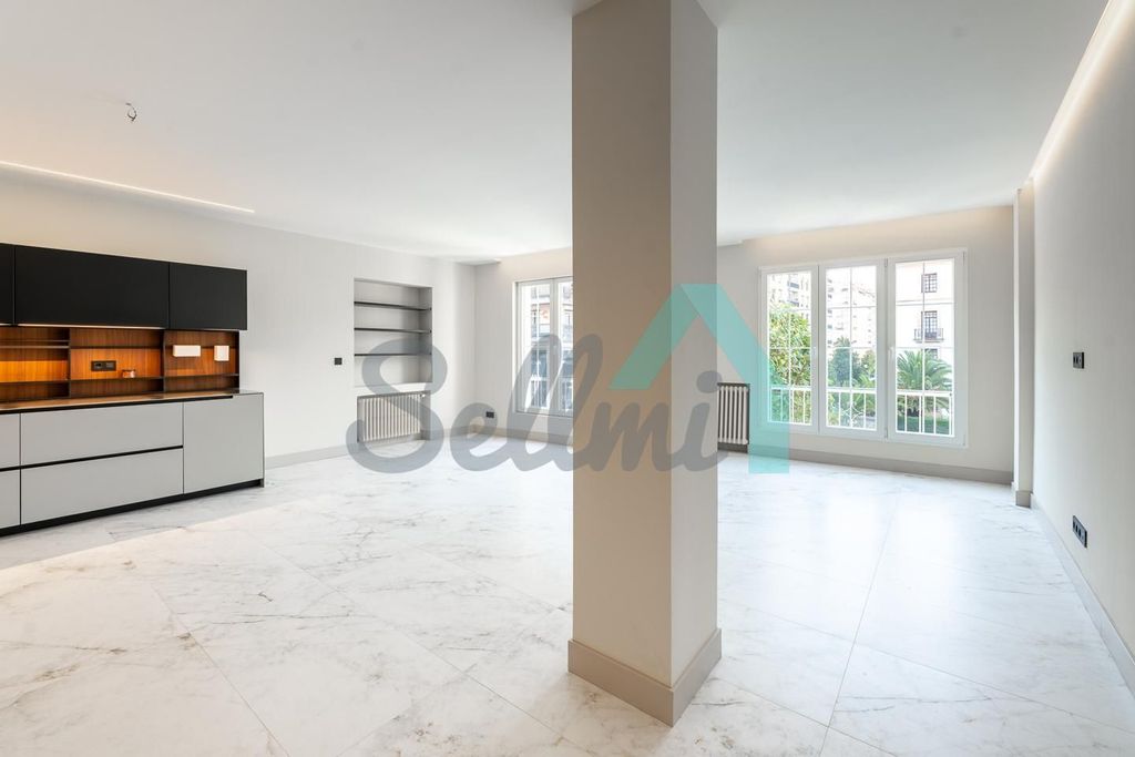 Appartement de luxe à vendre à Oviedo, 529 000 €, Photo 2