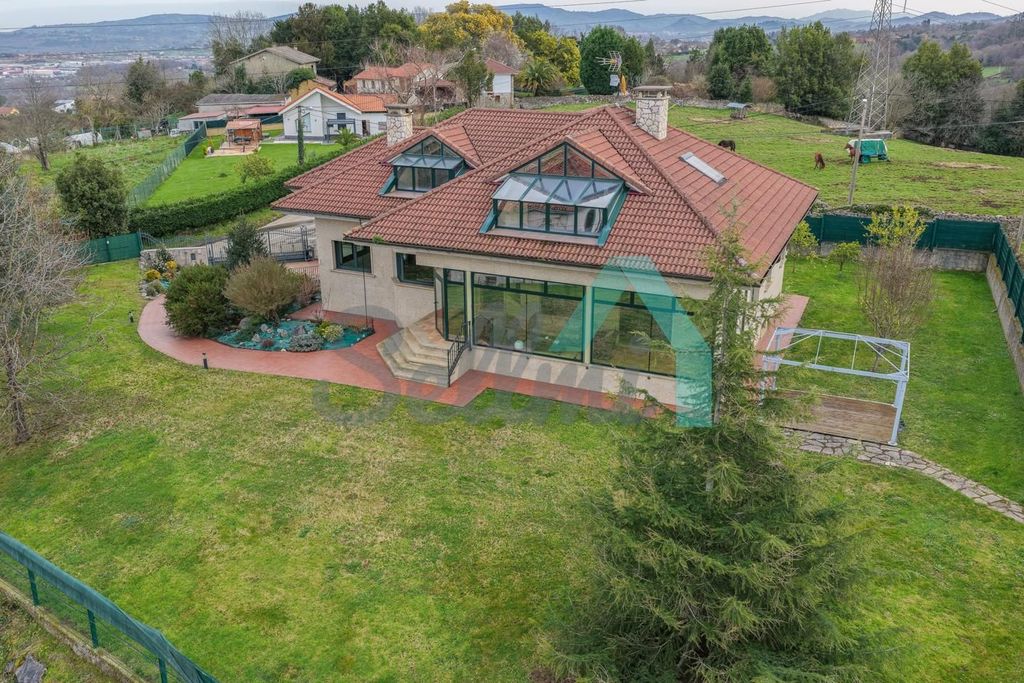 Maison de luxe à vendre à Limanes, 740 000 €, Photo 2