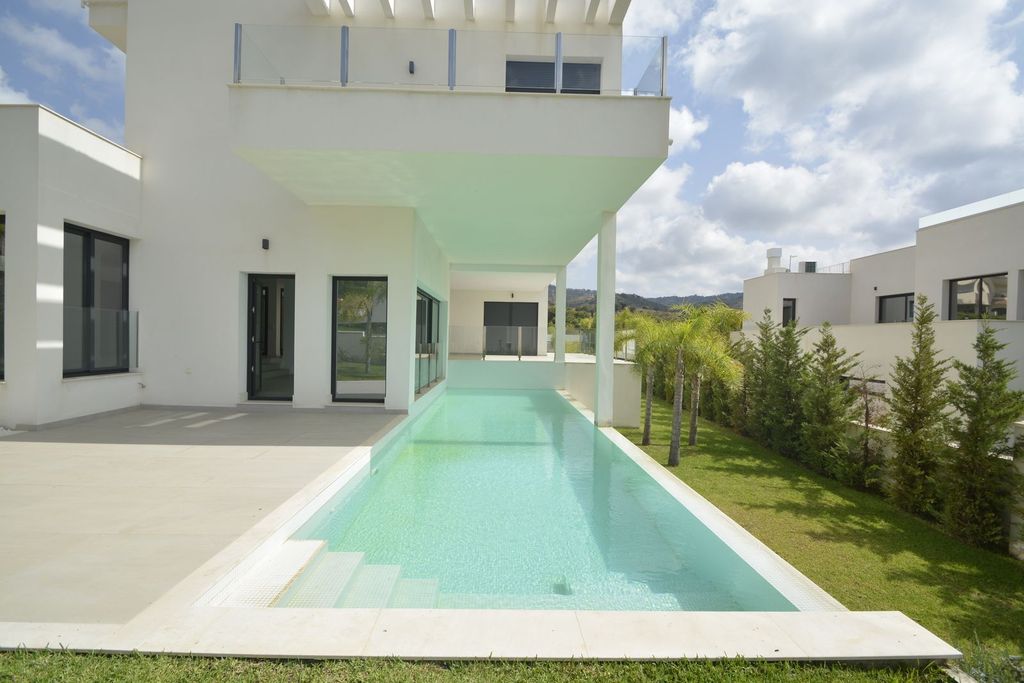Maison de luxe à vendre à Elviria, 2 250 000 €, Photo 3