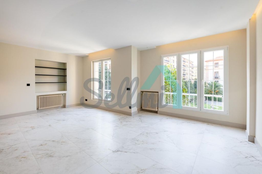 Appartement de luxe à vendre à Oviedo, 529 000 €, Photo 3
