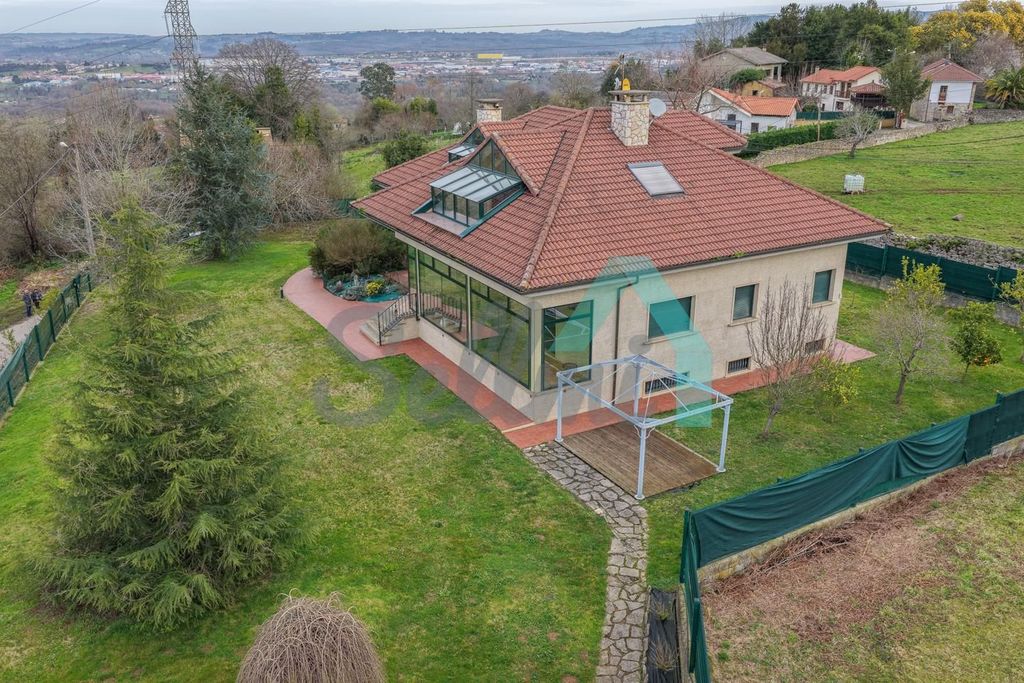 Maison de luxe à vendre à Limanes, 740 000 €, Photo 3