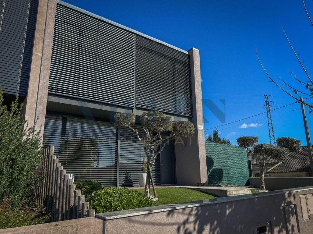 Maison de luxe à vendre à Guimarães, 550 000 €, Photo 3