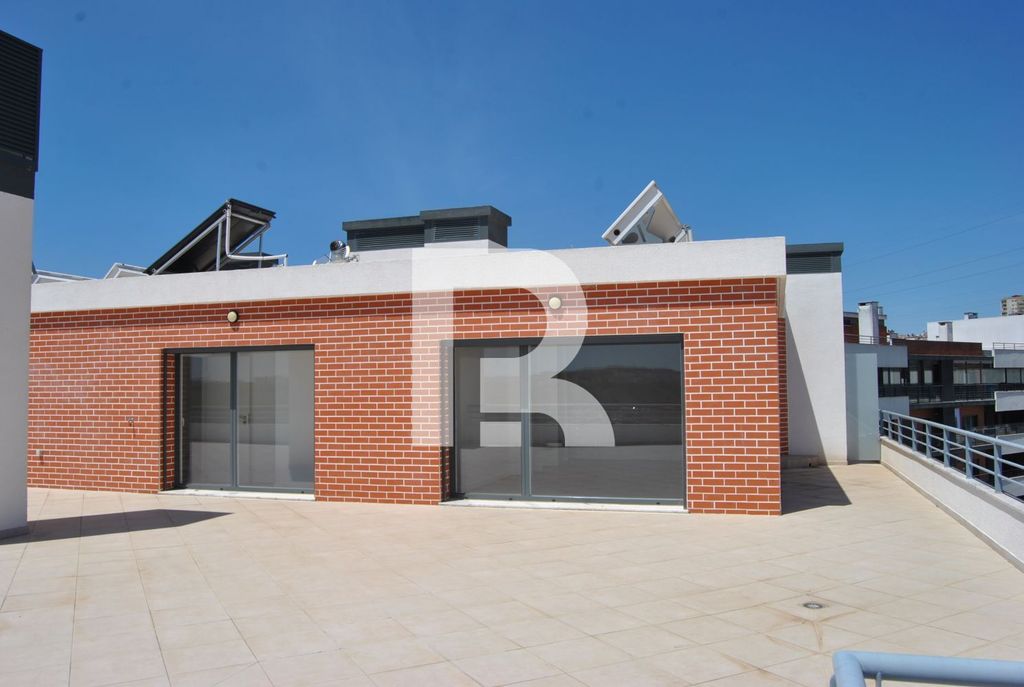 Appartement de luxe à vendre à Odivelas, 950 000 €, Photo 3