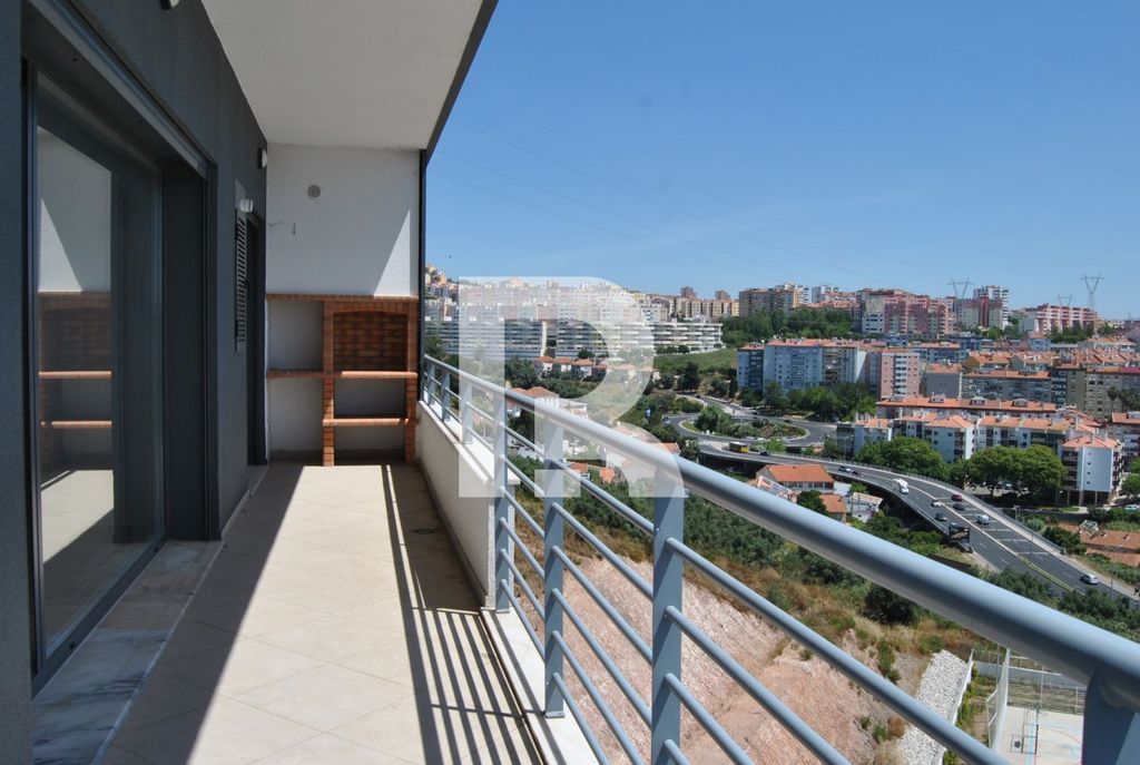 Appartement de luxe à vendre à Odivelas, 950 000 €, Photo 4