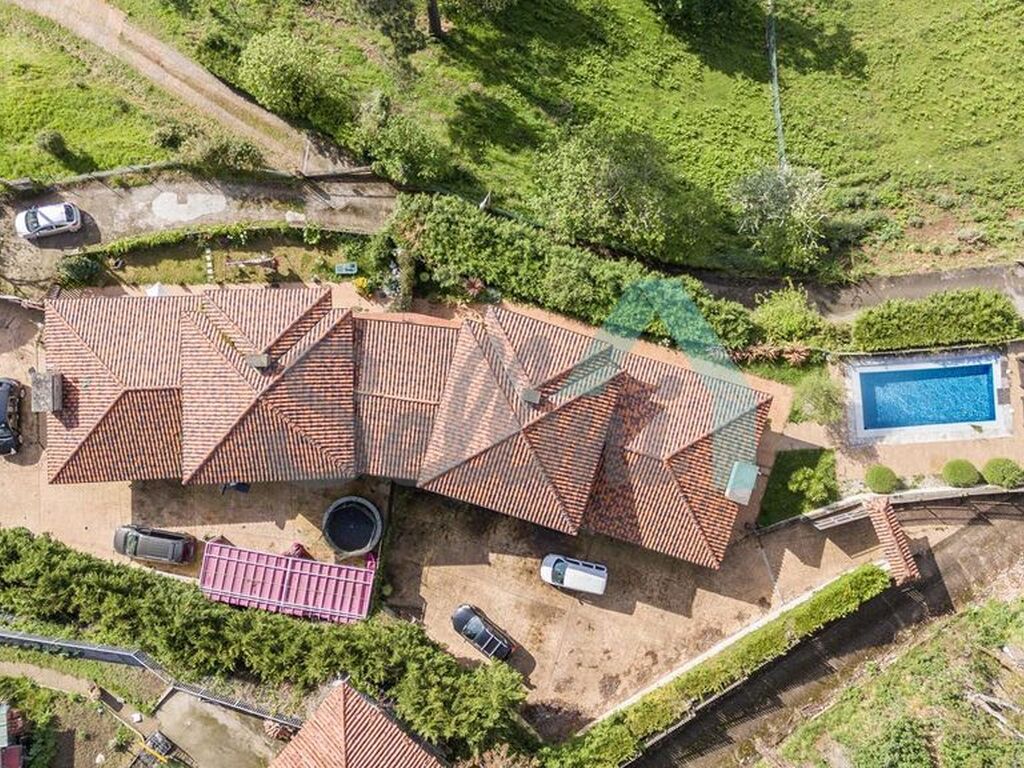 Maison de luxe à vendre à Oviedo, 750 000 €, Photo 5