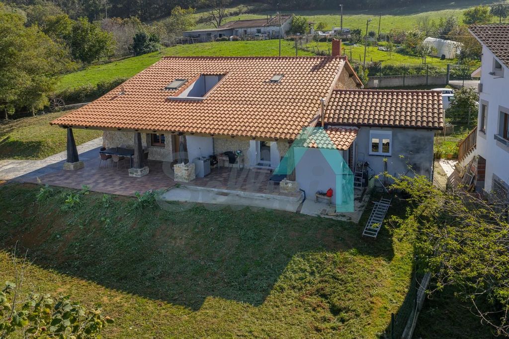 Luxury House for sale in La Parte, 490 000 €, Photo 5