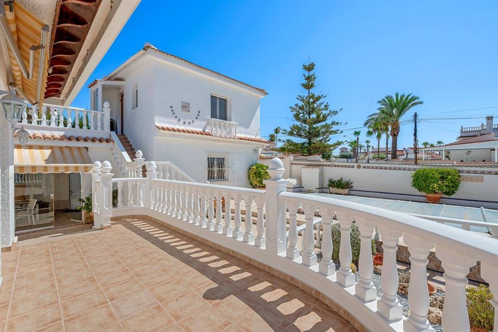 Luxury House for sale in Rojales, 490 000 €, Photo 2