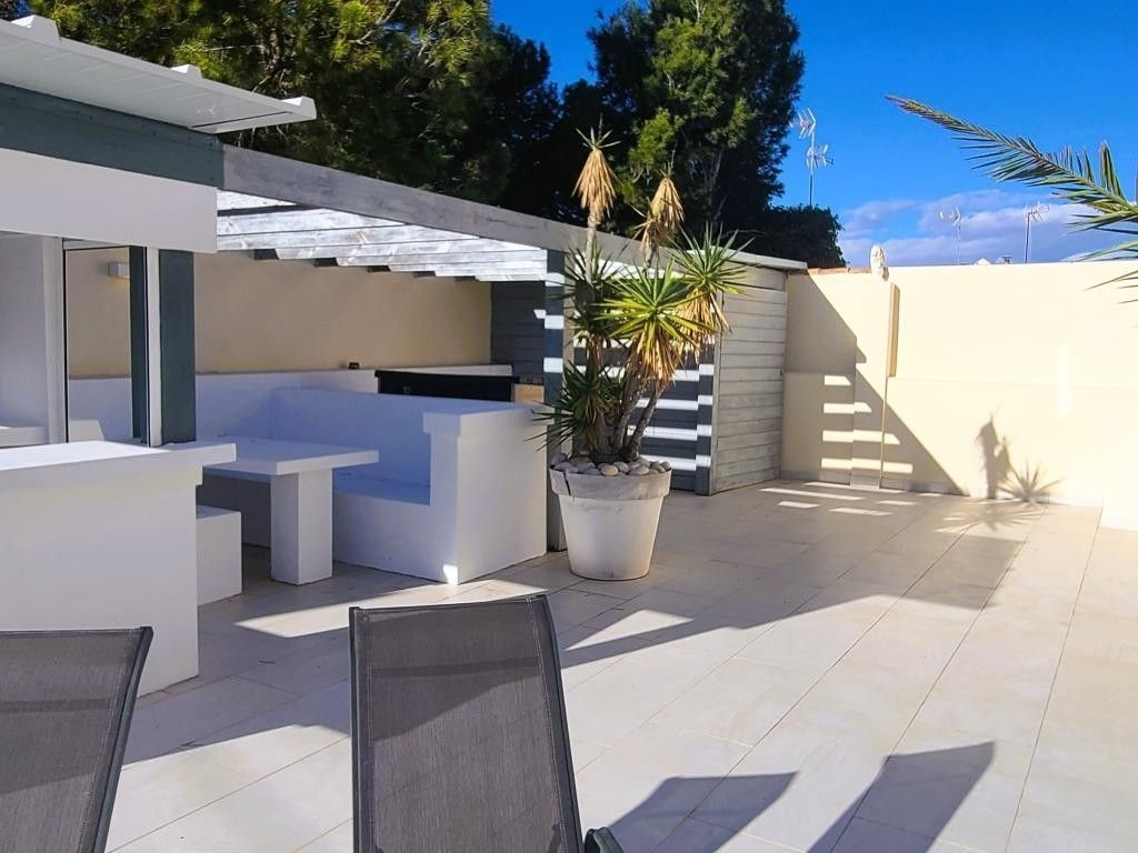 Maison de luxe à vendre à Torrevieja, 535 000 €, Photo 3