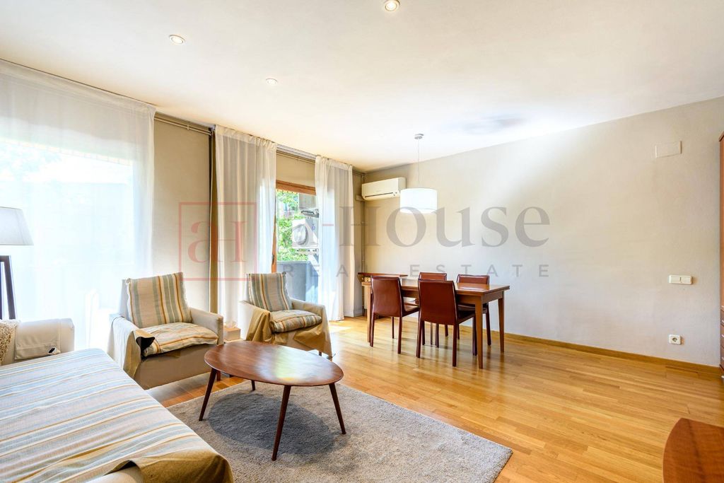 Appartement de luxe à vendre à Barcelona, 744 000 €, Photo 3