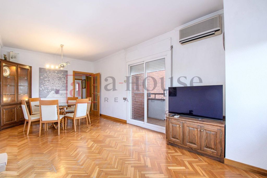 Appartement de luxe à vendre à Barcelona, 795 000 €, Photo 3