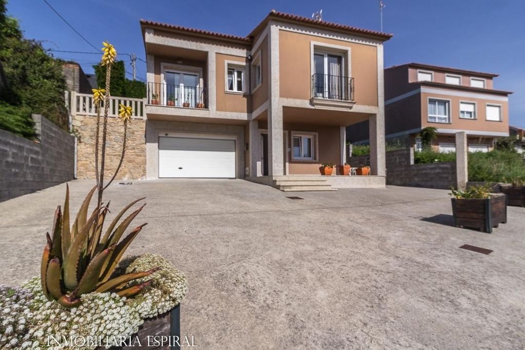 Luxury House for sale in O Grove, 435 000 €, Photo 4