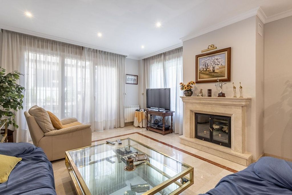 Maison de luxe à vendre à Granada, 995 000 €, Photo 5
