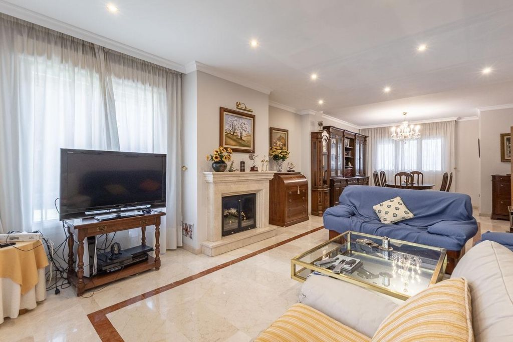 Maison de luxe à vendre à Granada, 995 000 €, Photo 7