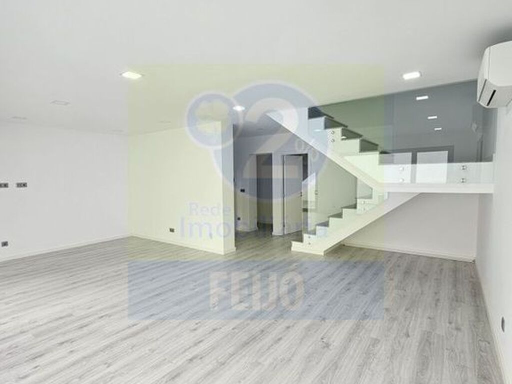 Maison de luxe à vendre à Seixal, 592 000 €, Photo 7