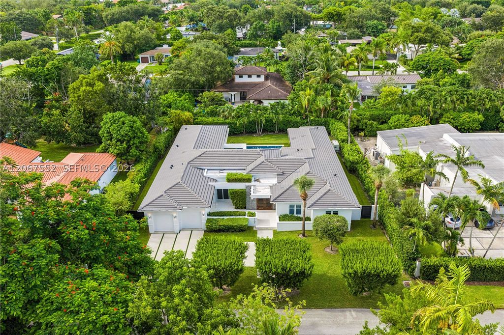 Luxury House for sale in Miami, 3 430 433 €, Photo 1
