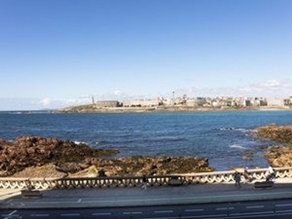 Appartement de luxe à vendre à A Coruña, 750 000 €, Photo 1