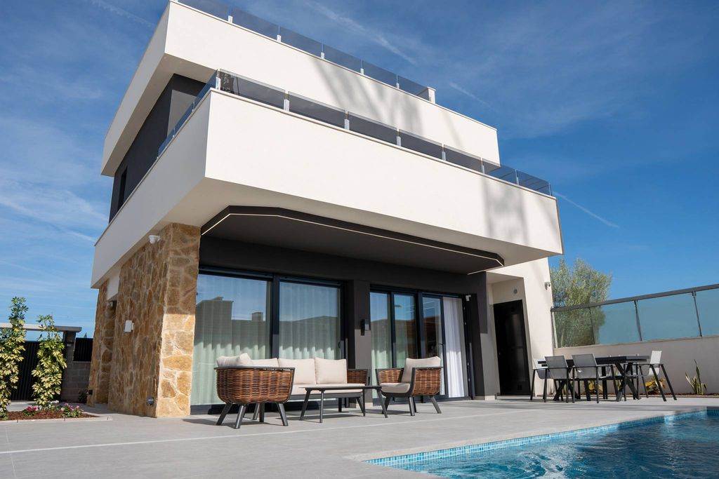 Maison de luxe à vendre à Ciudad Quesada, 588 000 €, Photo 1