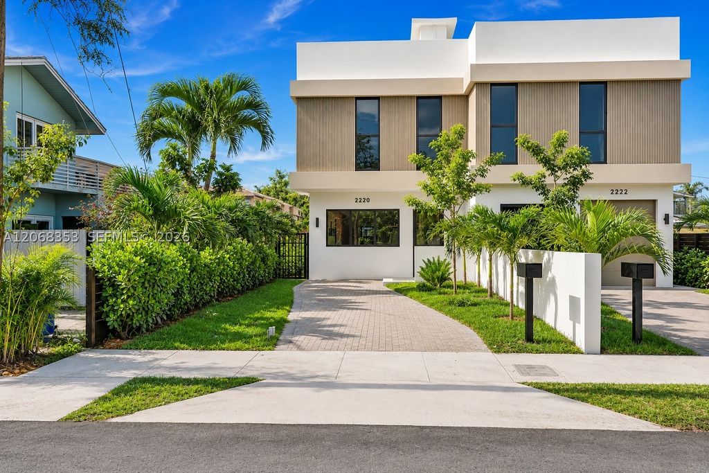 Luxury House for sale in Miami, 1 503 214 €, Photo 1