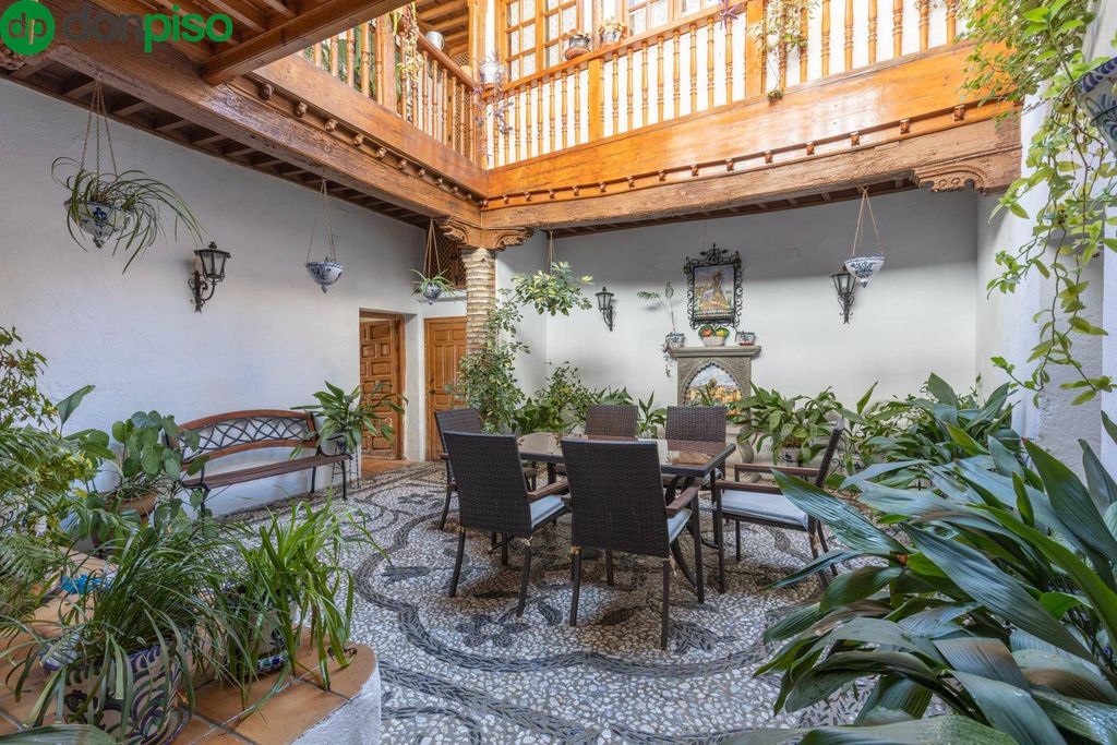 Maison de luxe à vendre à Granada, 625 000 €, Photo 1