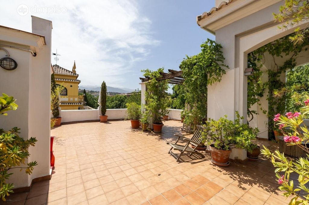 Appartement de luxe à vendre à Granada, 850 000 €, Photo 1