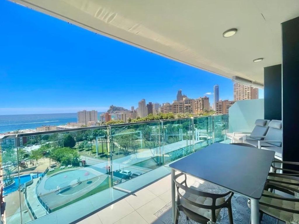 Appartement de luxe à vendre à Benidorm, 600 000 €, Photo 1