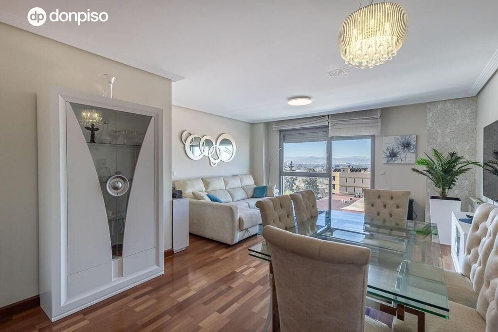 Appartement de luxe à vendre à Granada, 635 000 €, Photo 1
