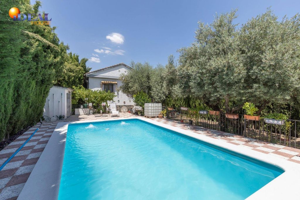 Maison de luxe à vendre à Gójar, 445 000 €, Photo 1