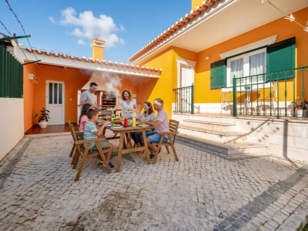 Maison de luxe à vendre à Odivelas, 708 000 €, Photo 1