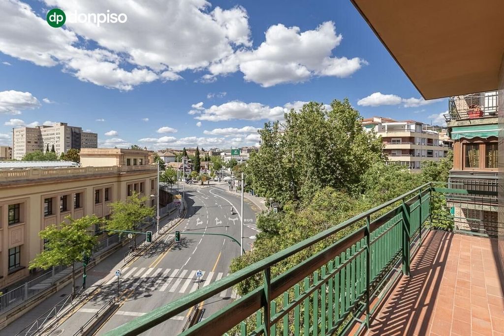 Appartement de luxe à vendre à Granada, 459 000 €, Photo 1